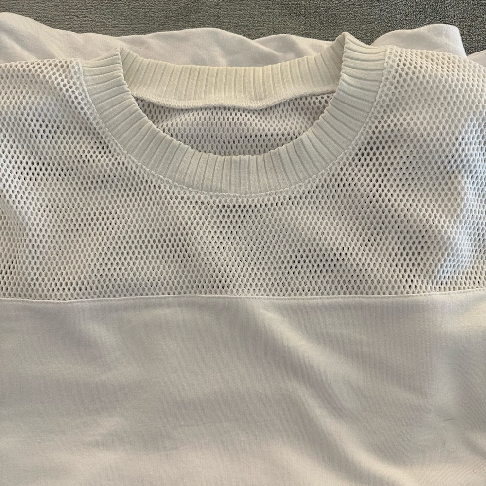 Alo Yoga Long Sleeve Mesh Top - Picture 4 of 4
